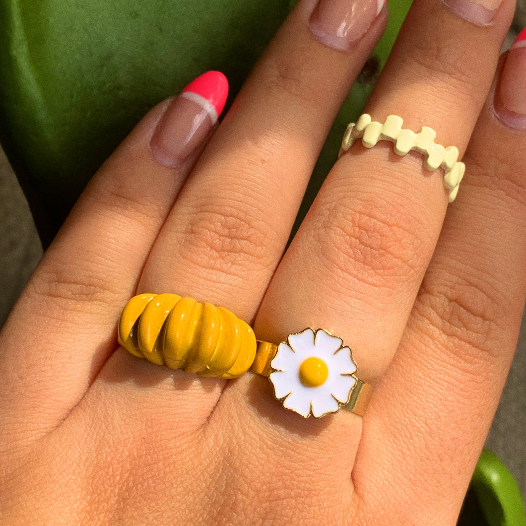 Flores 3 Piece Ring Set