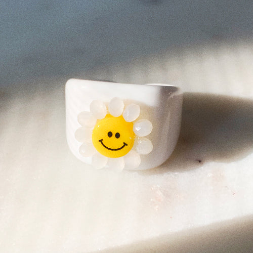 Happy Flower Ring