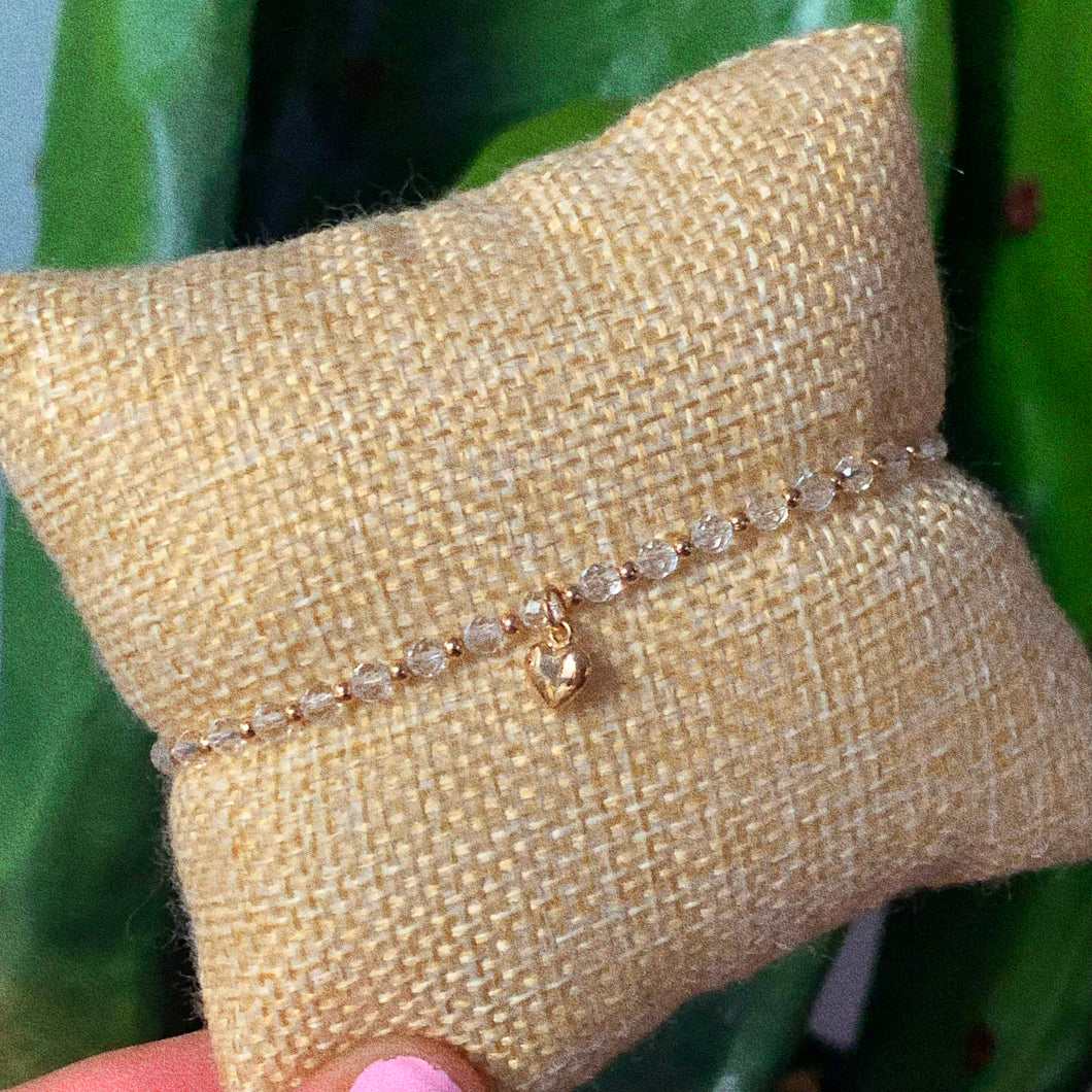 Small but Golden Heart Bead Bracelet